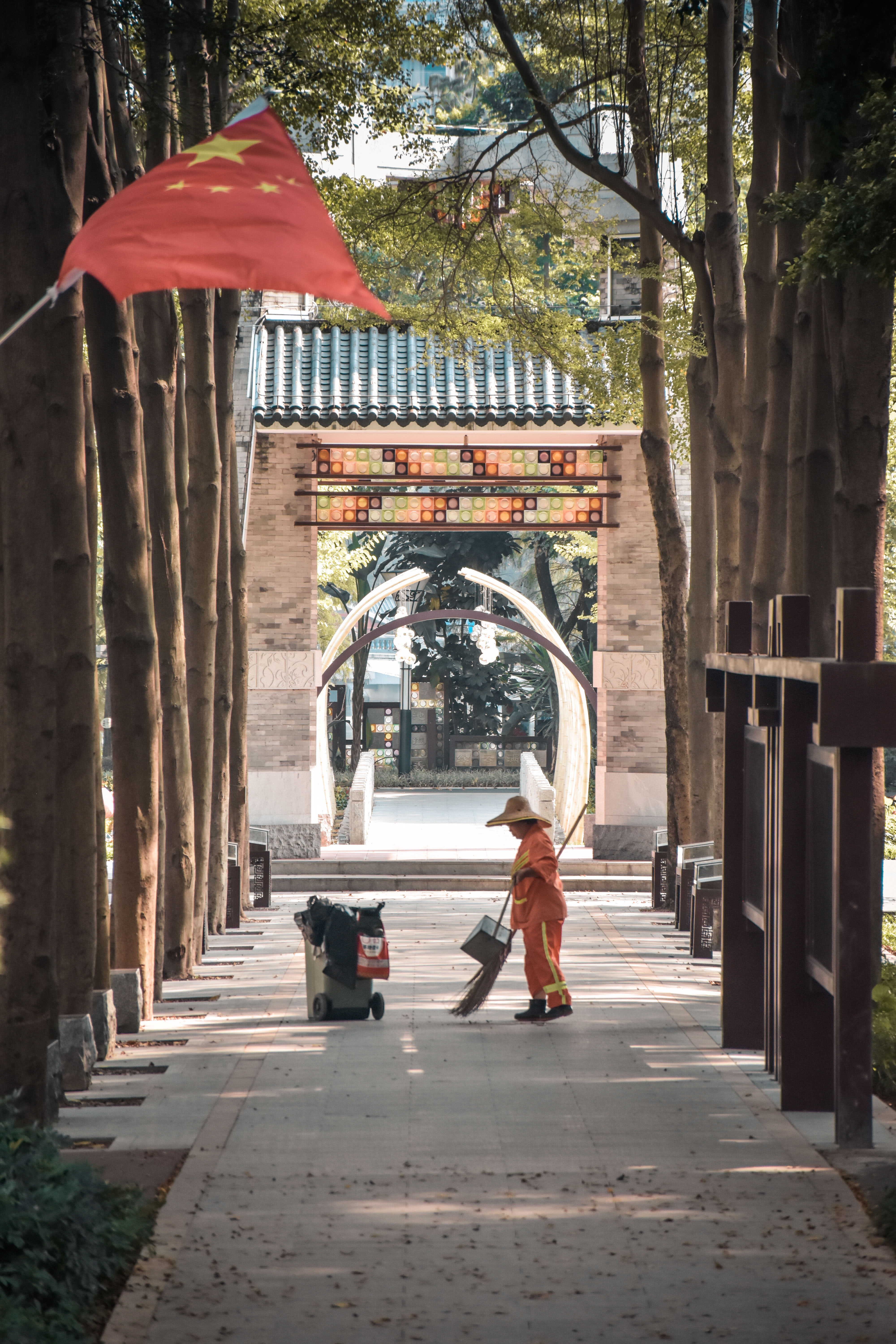 2021年广东省校园摄影大赛二等奖作品:《故乡》.jpg 2021年广东省校园摄影大赛二等奖作品:《故乡》.jpg
