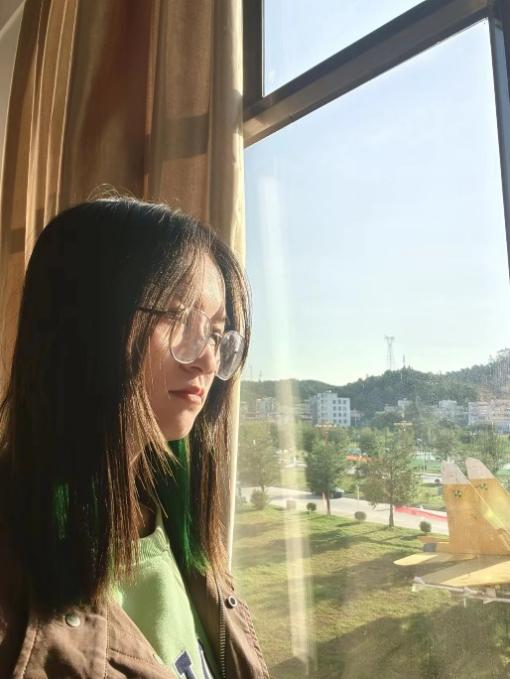 李玫萱.png